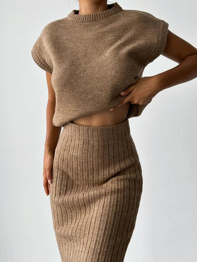 Attire | Elegantes ärmelloses Set