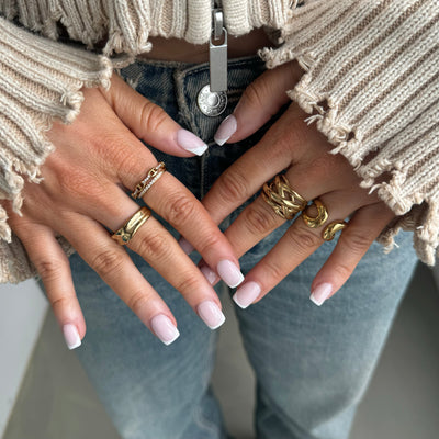 Vera | Tangled Ring