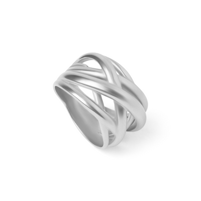Vera | Tangled Ring